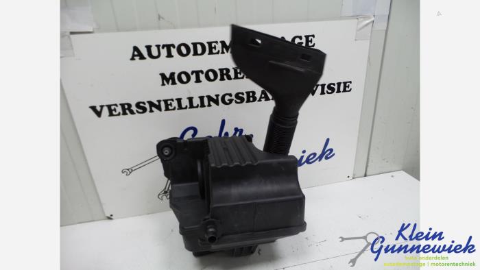 Gebrauchte Luftfiltergehäuse Mercedes B-Klasse Preis € 27,00 Margenregelung angeboten von Klein Gunnewiek Autodemontage & Motorentechniek