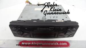 Usagé Radio Mercedes C-Klasse Prix sur demande proposé par Gebr.Klein Gunnewiek Ho.BV