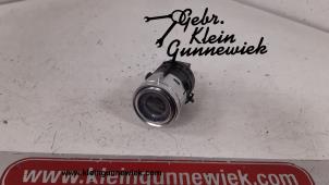 Używane Przelacznik Start/Stop Mercedes C-Klasse Cena € 25,00 Procedura marży oferowane przez Gebr.Klein Gunnewiek Ho.BV