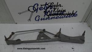 Used Wiper mechanism Mercedes C-Klasse Price on request offered by Gebr.Klein Gunnewiek Ho.BV