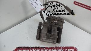 Usagé Etrier de frein arrière droit Mercedes B-Klasse Prix sur demande proposé par Gebr.Klein Gunnewiek Ho.BV
