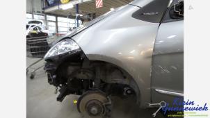 Used Front wing, left Mercedes A-Klasse Price € 60,00 Margin scheme offered by Klein Gunnewiek Autodemontage & Motorentechniek