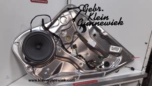 Usagé Mécanique vitre 4portes arrière droite Mercedes E-Klasse Prix sur demande proposé par Gebr.Klein Gunnewiek Ho.BV