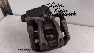 Used Rear brake calliper, left Mercedes B-Klasse Price € 100,00 Margin scheme offered by Gebr.Klein Gunnewiek Ho.BV