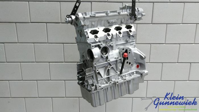Engine Volkswagen Golf - AXW016787 AXW016787