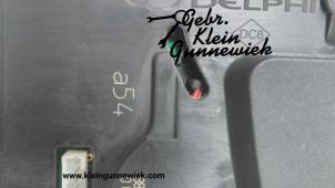 Used Wiper switch Renault Clio Price € 30,00 Margin scheme offered by Gebr.Klein Gunnewiek Ho.BV