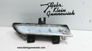 Used Daytime running light, right Renault Clio Price € 25,00 Margin scheme offered by Gebr.Klein Gunnewiek Ho.BV