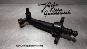 Used Clutch slave cylinder Volkswagen E-Up Price on request offered by Gebr.Klein Gunnewiek Ho.BV