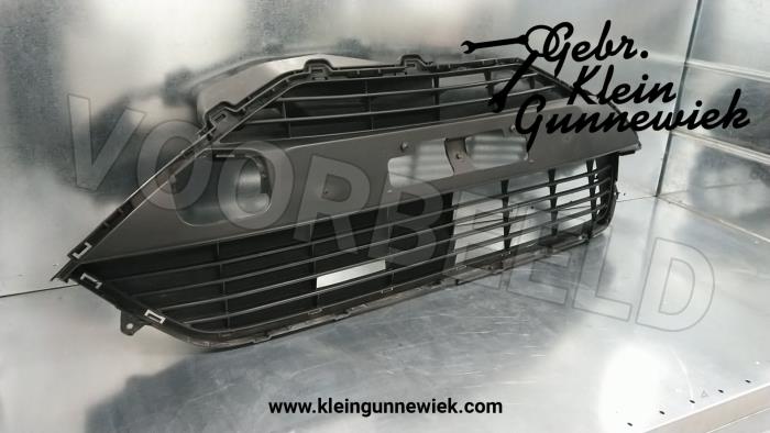 Bumper grille Toyota Aygo - 531120H170