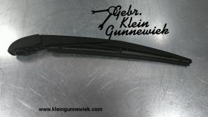 Used Rear wiper arm Toyota Aygo Price € 25,00 Margin scheme offered by Gebr.Klein Gunnewiek Ho.BV