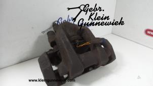Used Rear brake calliper, right Mercedes R-Klasse Price € 50,00 Margin scheme offered by Gebr.Klein Gunnewiek Ho.BV