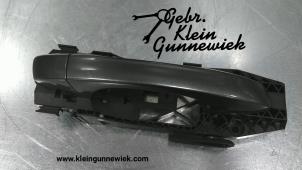 Used Rear door handle 4-door, right Audi Q3 Price € 25,00 Margin scheme offered by Gebr.Klein Gunnewiek Ho.BV