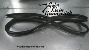 Usados Goma de puerta de 4 puertas derecha delante Audi A6 Precio € 25,00 Norma de margen ofrecido por Gebr.Klein Gunnewiek Ho.BV