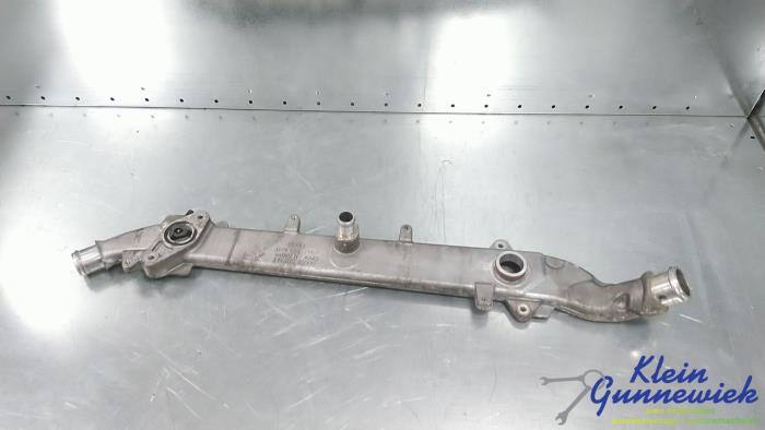 Begagnade Vattenrör Audi RS5 Pris € 175,00 Marginaltabell erbjuds av Klein Gunnewiek Autodemontage & Motorentechniek