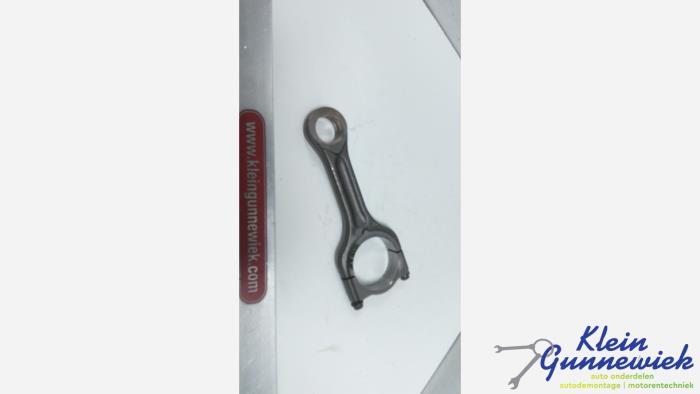 Używane Korbowód Ford Transit Connect Cena € 50,00 Procedura marży oferowane przez Klein Gunnewiek Autodemontage & Motorentechniek