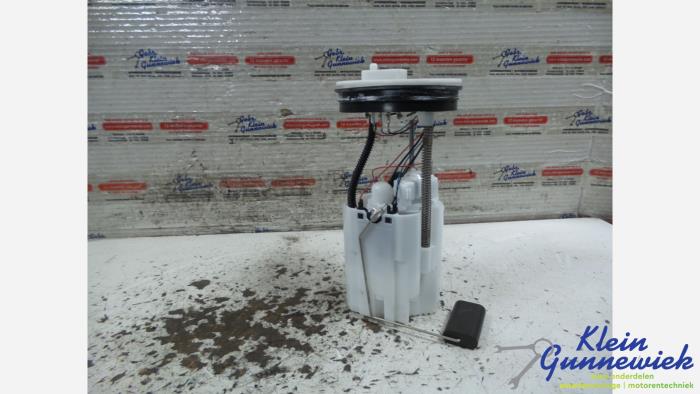 Usagé Pompe à carburant Volkswagen E-Up Prix € 75,00 Règlement à la marge proposé par Klein Gunnewiek Autodemontage & Motorentechniek