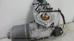 Gebrauchte Scheibenwischermotor vorne Volkswagen E-Up Preis € 35,00 Margenregelung angeboten von Gebr.Klein Gunnewiek Ho.BV