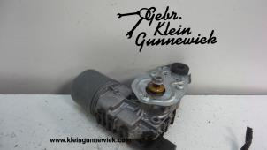 Gebrauchte Scheibenwischermotor vorne Volkswagen E-Up Preis € 35,00 Margenregelung angeboten von Gebr.Klein Gunnewiek Ho.BV