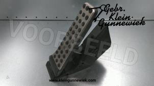 Used Throttle pedal position sensor Mercedes E-Klasse Price € 35,00 Margin scheme offered by Gebr.Klein Gunnewiek Ho.BV