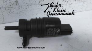 Used Windscreen washer pump BMW X6 Price € 20,00 Margin scheme offered by Gebr.Klein Gunnewiek Ho.BV