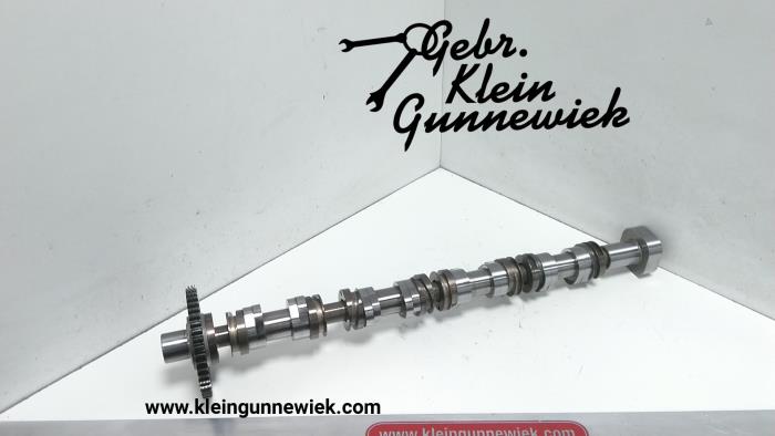 Camshaft from a Audi A4 2010