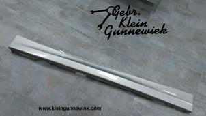 Used Side skirt, left BMW 1-Serie Price on request offered by Gebr.Klein Gunnewiek Ho.BV