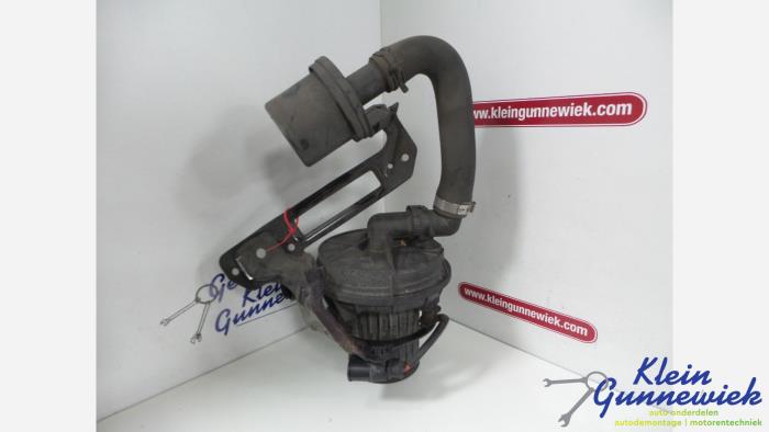 Używane Pompa gazów spalinowych Audi R8 Cena € 114,00 Procedura marży oferowane przez Klein Gunnewiek Autodemontage & Motorentechniek