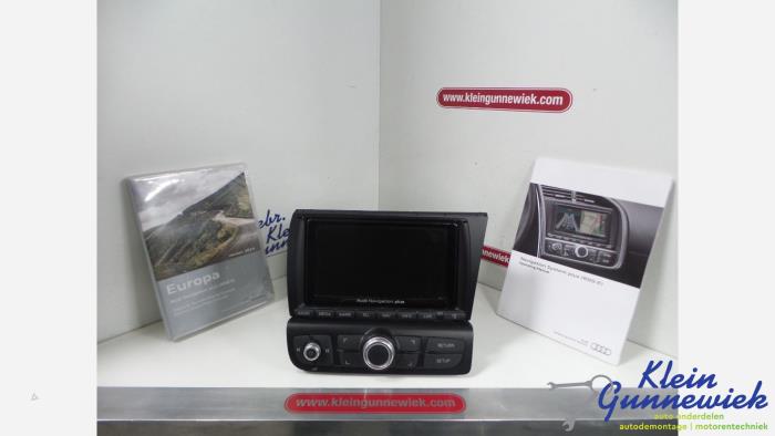 Używane System nawigacji Audi R8 Cena € 695,00 Procedura marży oferowane przez Klein Gunnewiek Autodemontage & Motorentechniek