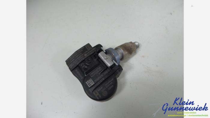 Begagnade Däcktryckssensor Landrover Range Rover Pris € 25,00 Marginaltabell erbjuds av Klein Gunnewiek Autodemontage & Motorentechniek