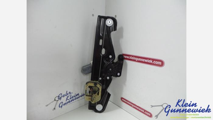 Usados Motor de ventanilla de puerta Landrover Range Rover Precio € 100,00 Norma de margen ofrecido por Klein Gunnewiek Autodemontage & Motorentechniek