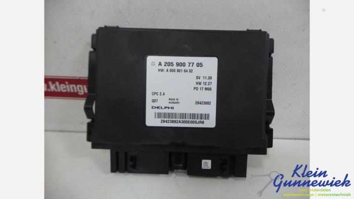 Used Computer, miscellaneous Mercedes GLC-Klasse Price € 30,00 Margin scheme offered by Klein Gunnewiek Autodemontage & Motorentechniek