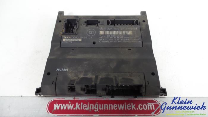 Used Computer, miscellaneous Mercedes S-Klasse Price € 55,00 Margin scheme offered by Klein Gunnewiek Autodemontage & Motorentechniek