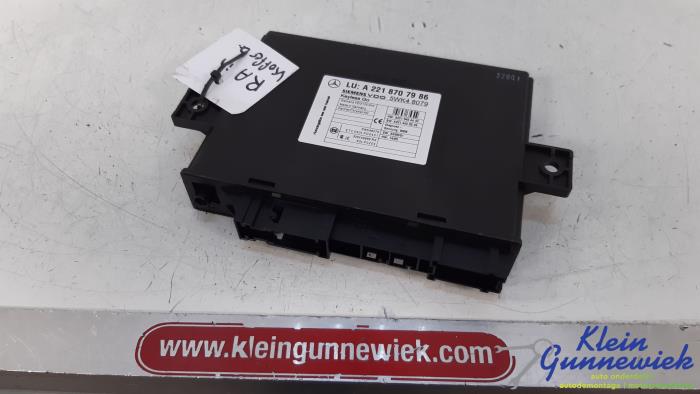 Used Computer, miscellaneous Mercedes S-Klasse Price € 55,00 Margin scheme offered by Klein Gunnewiek Autodemontage & Motorentechniek