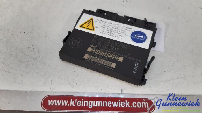 Used Computer, miscellaneous Mercedes S-Klasse Price € 24,00 Margin scheme offered by Klein Gunnewiek Autodemontage & Motorentechniek