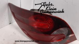 Gebrauchte Rücklicht links Mercedes R-Klasse Preis auf Anfrage angeboten von Gebr.Klein Gunnewiek Ho.BV