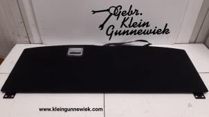Gebrauchte Kofferraum Matte Mercedes R280 Preis € 75,00 Margenregelung angeboten von Gebr.Klein Gunnewiek Ho.BV