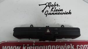 Usagé Bouton de warning Mercedes Sprinter Prix sur demande proposé par Gebr.Klein Gunnewiek Ho.BV