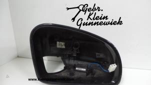 Gebrauchte Spiegelkappe rechts Mercedes SLK Preis auf Anfrage angeboten von Gebr.Klein Gunnewiek Ho.BV