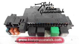 Usagé Boîte à fusibles Mercedes C-Klasse Prix sur demande proposé par Gebr.Klein Gunnewiek Ho.BV