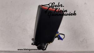 Usagé Insertion ceinture de sécurité arrière gauche Mercedes GLC-Klasse Prix € 20,00 Règlement à la marge proposé par Gebr.Klein Gunnewiek Ho.BV