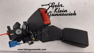 Used Rear seatbelt buckle, right Mercedes GLC-Klasse Price € 30,00 Margin scheme offered by Gebr.Klein Gunnewiek Ho.BV