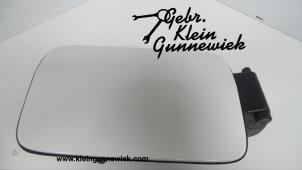 Gebrauchte Tankklappe Mercedes GLK-Klasse Preis € 65,00 Margenregelung angeboten von Gebr.Klein Gunnewiek Ho.BV