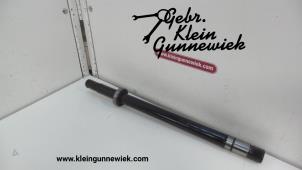 Used 4x4 front intermediate driveshaft Mercedes GLK-Klasse Price on request offered by Gebr.Klein Gunnewiek Ho.BV