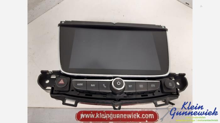 Begagnade Innerdisplay Opel Grandland X Pris € 300,00 Marginaltabell erbjuds av Klein Gunnewiek Autodemontage & Motorentechniek