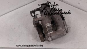 Used Rear brake calliper, right Opel Crossland X Price on request offered by Gebr.Klein Gunnewiek Ho.BV