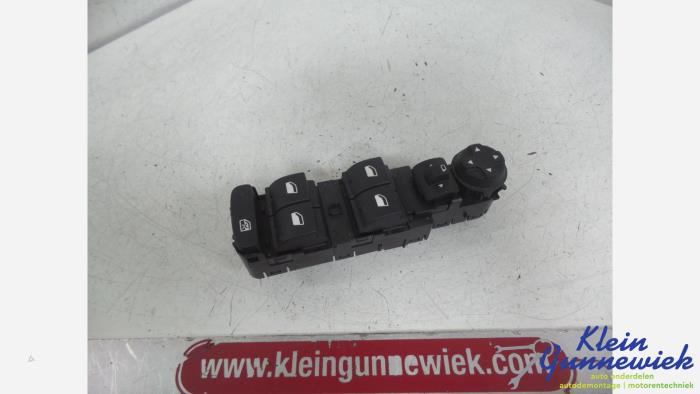 Usados Interruptor combinado de ventanillas Opel Crossland X Precio € 46,00 Norma de margen ofrecido por Klein Gunnewiek Autodemontage & Motorentechniek