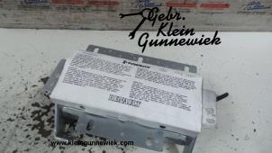 Used Right airbag (dashboard) Renault Modus Price € 75,00 Margin scheme offered by Gebr.Klein Gunnewiek Ho.BV