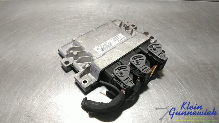 Used Injection computer Renault Modus Price € 49,00 Margin scheme offered by Klein Gunnewiek Autodemontage & Motorentechniek