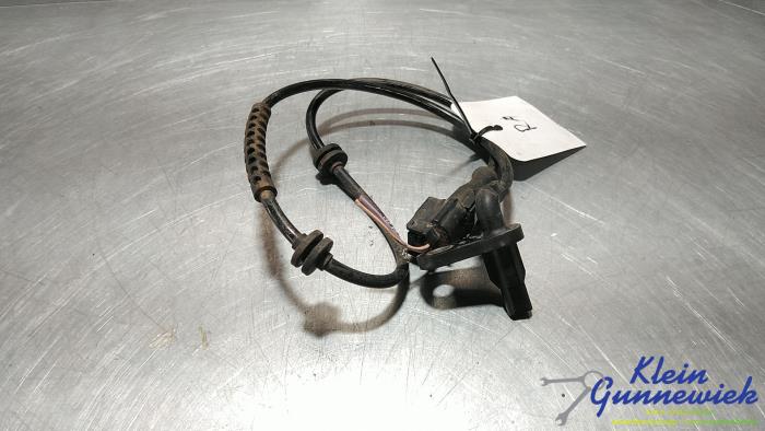 Używane Czujnik ABS Renault Modus Cena € 16,00 Procedura marży oferowane przez Klein Gunnewiek Autodemontage & Motorentechniek