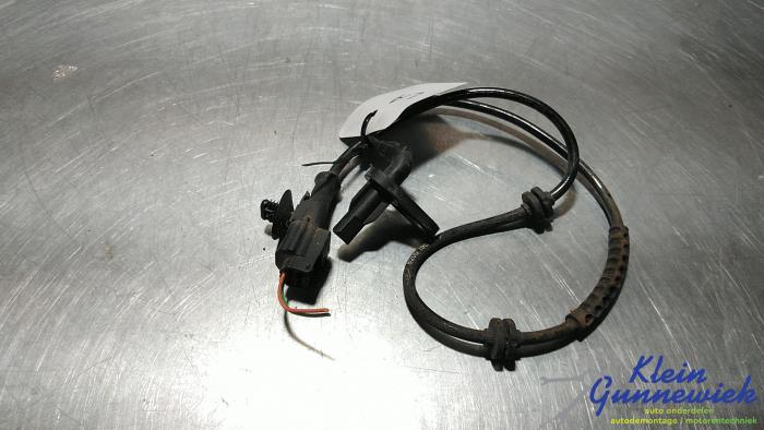 Begagnade ABS-sensor Renault Modus Pris € 16,00 Marginaltabell erbjuds av Klein Gunnewiek Autodemontage & Motorentechniek